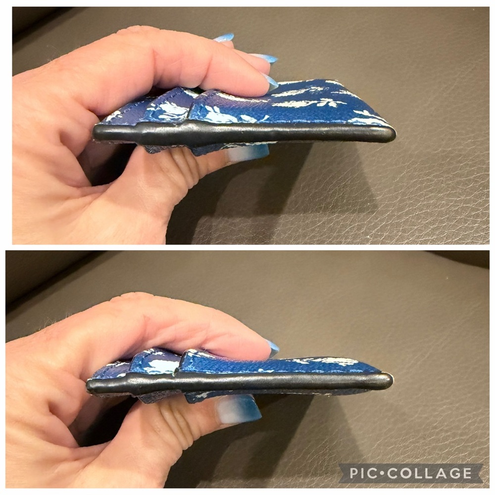 Coach Blue Floral Cardholder - Picture 5 of 5